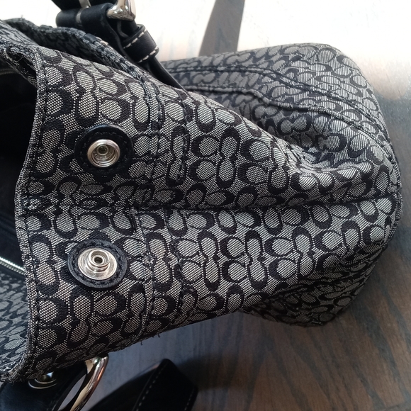 COACH C PRINT PURSE/BAG WITH LEATHER HANDLES - Picture 9 of 10